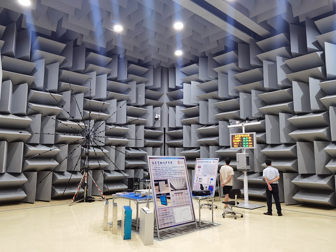 半消声室2 半消声室2